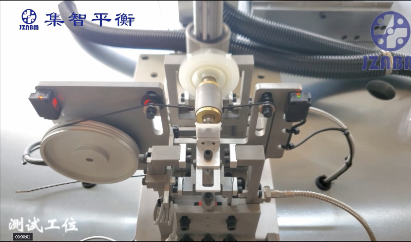 轉(zhuǎn)子動(dòng)平衡機(jī)