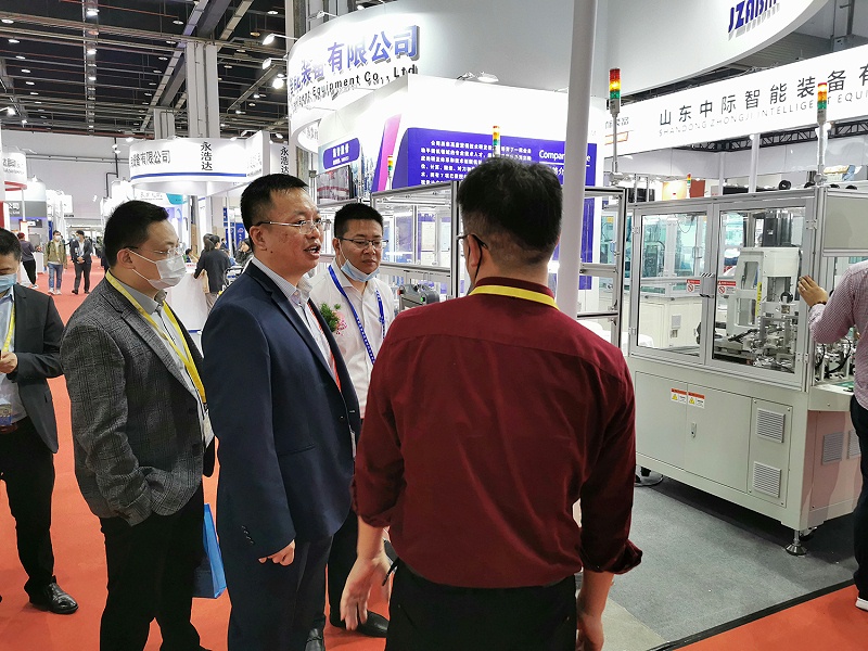 集智平衡機參加中國小電機展
